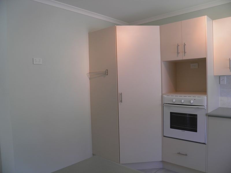 8 Cambridge Close, Tannum Sands QLD 4680