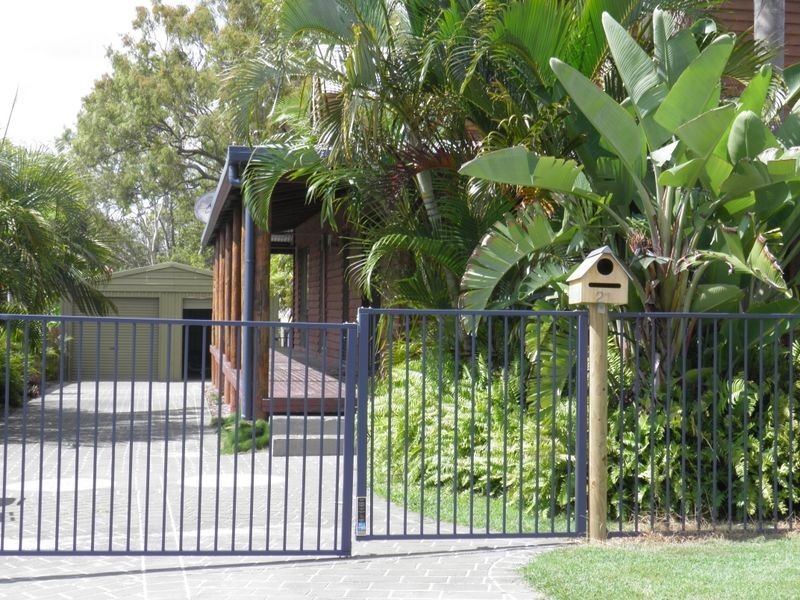 21 Orana Avenue, Boyne Island QLD 4680