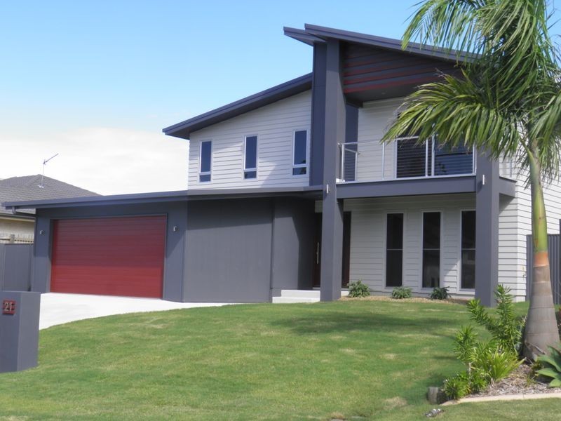 21 Lighthouse Drive, Boyne Island QLD 4680