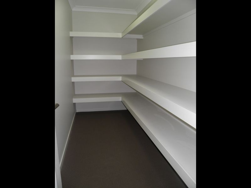 21 Lighthouse Drive, Boyne Island QLD 4680