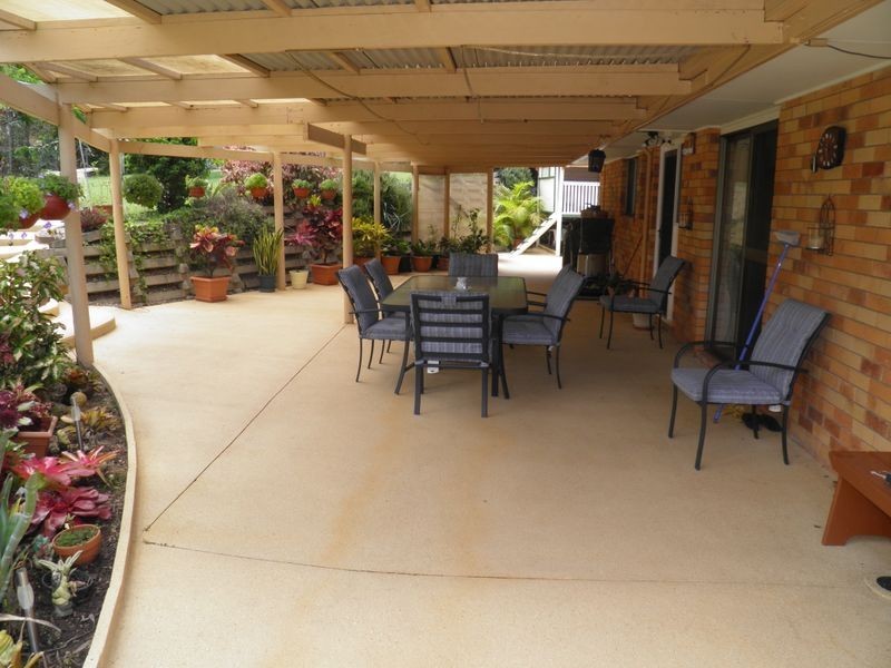 42 Sayre Crescent, Boyne Island QLD 4680
