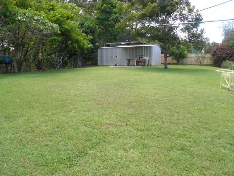 42 Sayre Crescent, Boyne Island QLD 4680