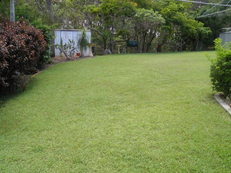42 Sayre Crescent, Boyne Island QLD 4680