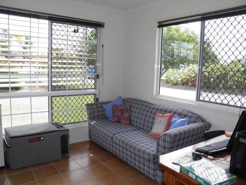 38 Koorawatha Drive, Bororen QLD 4678