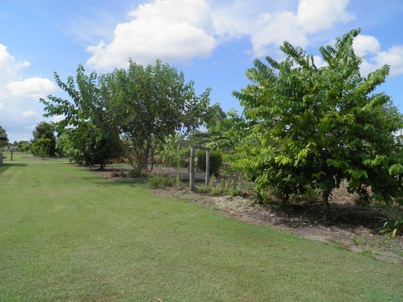 38 Koorawatha Drive, Bororen QLD 4678