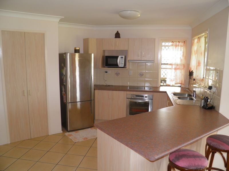 26 Golfview Drive, Boyne Island QLD 4680