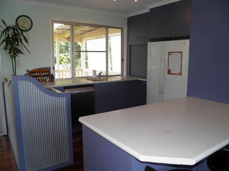 38 Sayre Crescent, Boyne Island QLD 4680
