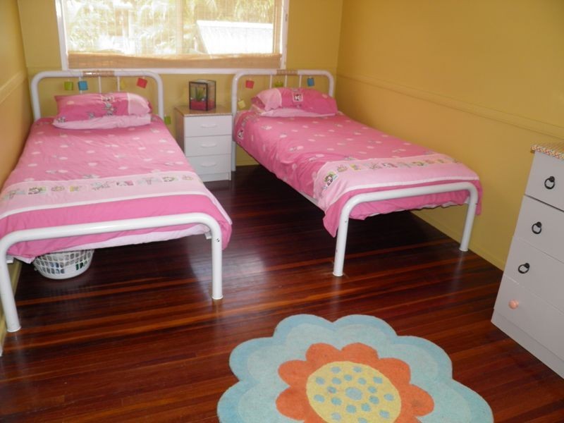 38 Sayre Crescent, Boyne Island QLD 4680