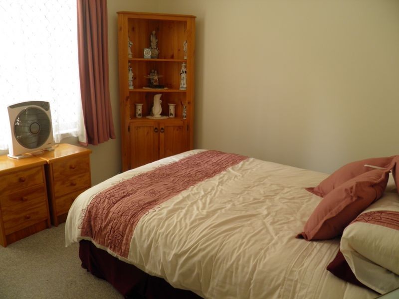 93 Booth Avenue, Tannum Sands QLD 4680