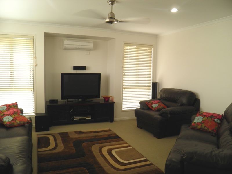 12 Stella Court, Boyne Island QLD 4680