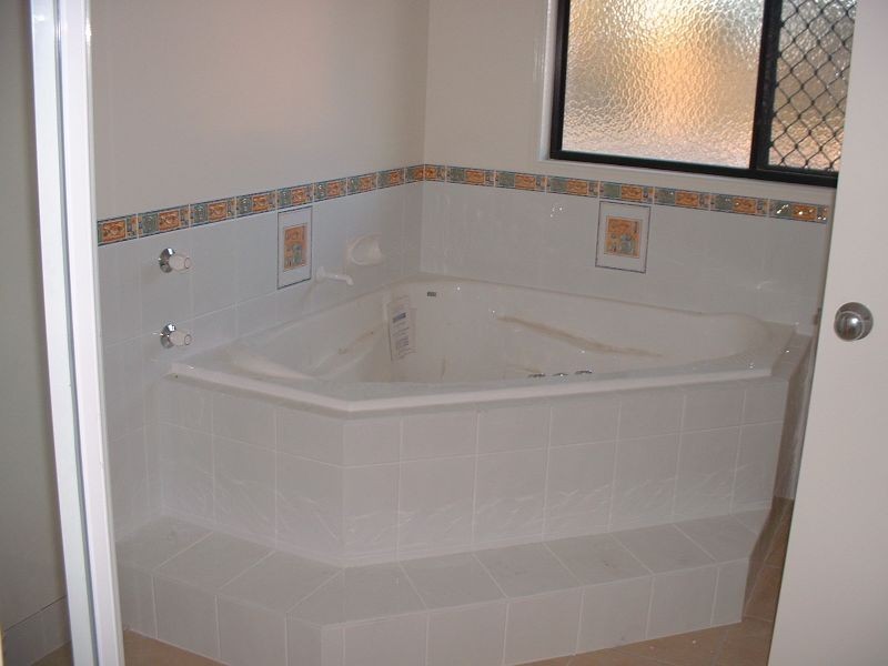 76 Broadacres Drive, Tannum Sands QLD 4680