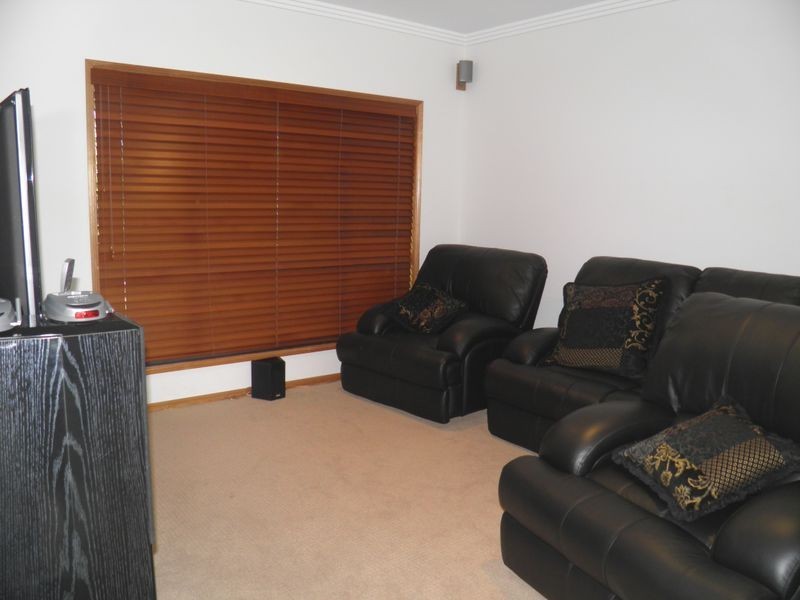 8 Irma Court, Benaraby QLD 4680