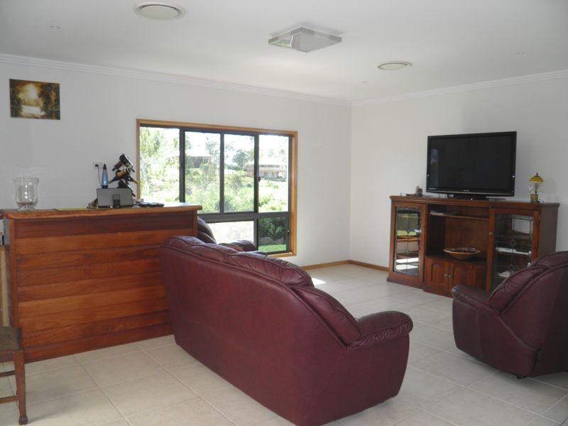 8 Irma Court, Benaraby QLD 4680