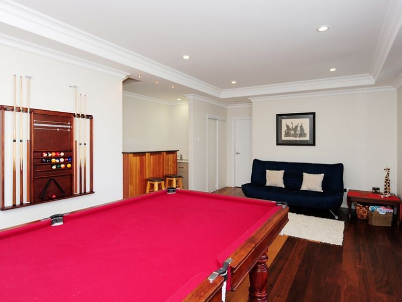 19 Riverside Drive, Tannum Sands QLD 4680