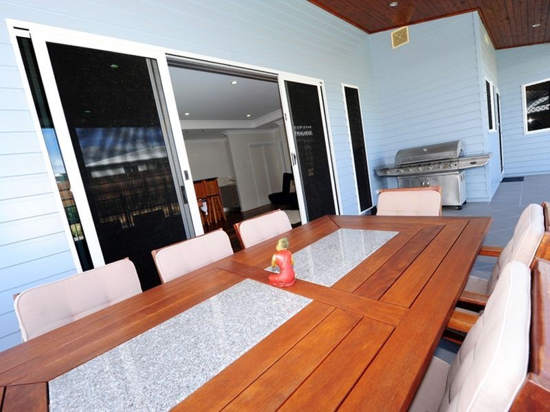 19 Riverside Drive, Tannum Sands QLD 4680