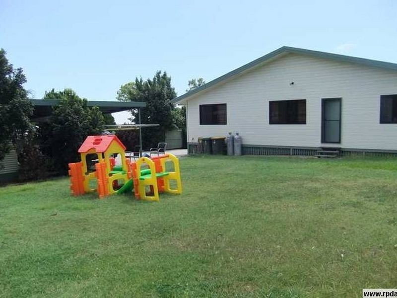 29 Wyndham Avenue, Boyne Island QLD 4680
