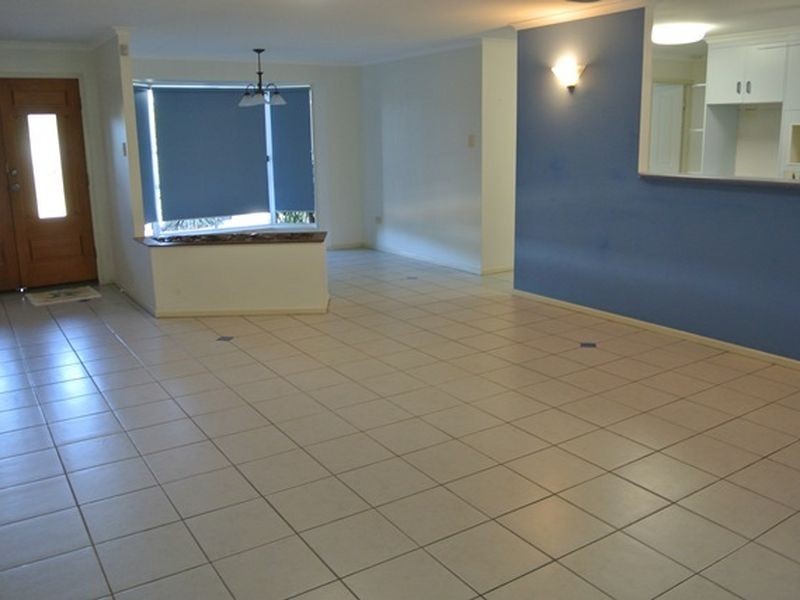 30 Latrobe Street, Tannum Sands QLD 4680