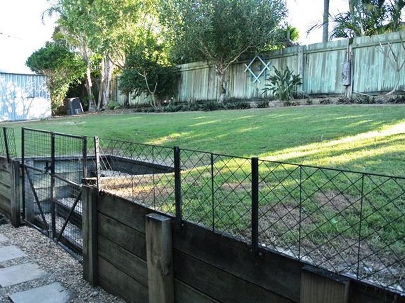 30 Latrobe Street, Tannum Sands QLD 4680