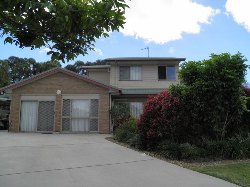 10 Yaraan Court, Boyne Island QLD 4680