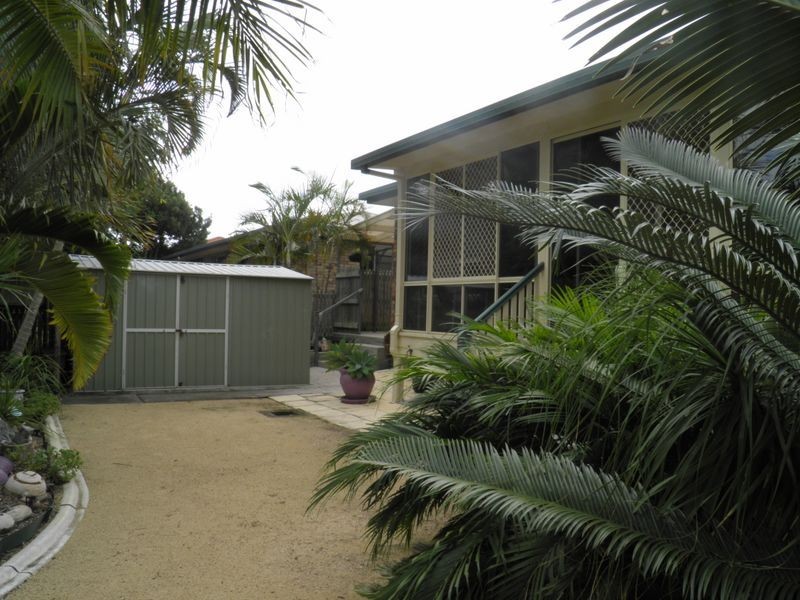 48 Lomandra Street, Boyne Island QLD 4680