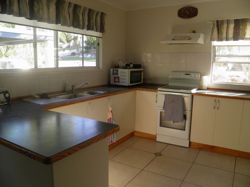 13 Tasman Court, Boyne Island QLD 4680