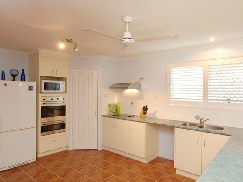7 Coal Crescent, Tannum Sands QLD 4680