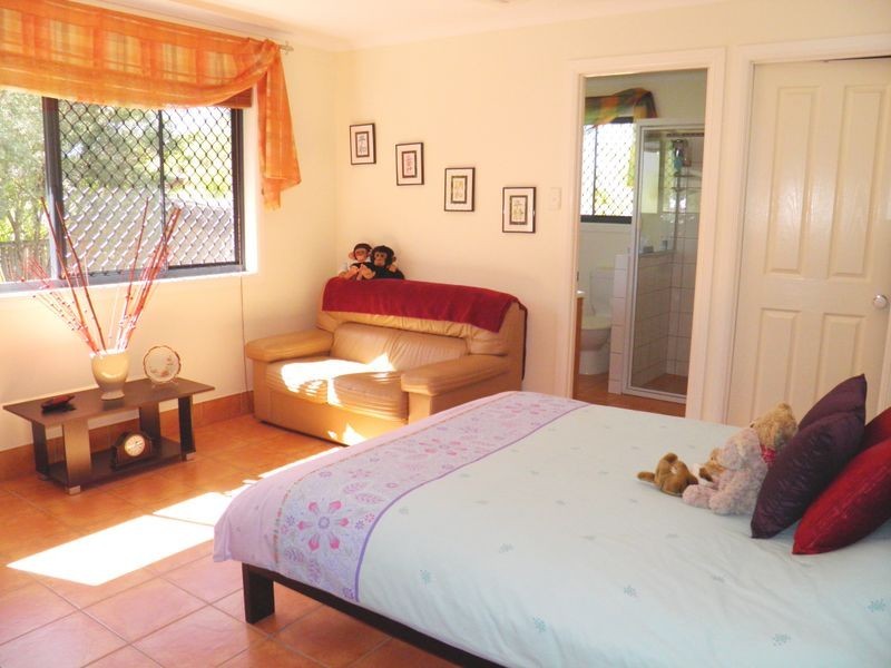 20 Wattora Close, Boyne Island QLD 4680