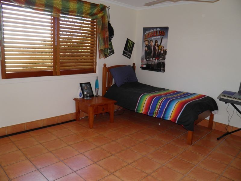 20 Wattora Close, Boyne Island QLD 4680