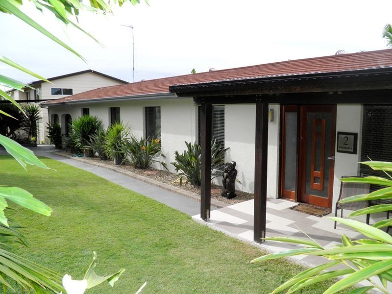 2 Polmaise Street, Boyne Island QLD 4680