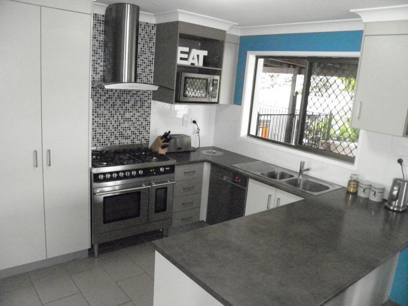 2 Polmaise Street, Boyne Island QLD 4680