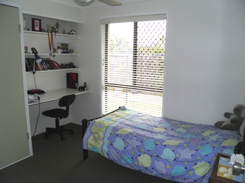 2 Polmaise Street, Boyne Island QLD 4680