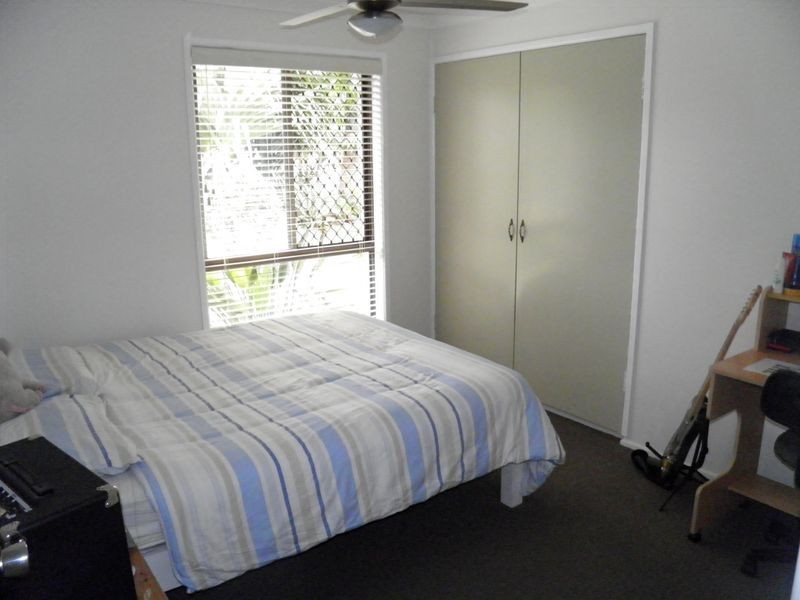 2 Polmaise Street, Boyne Island QLD 4680