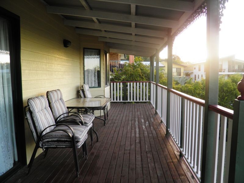 31 Crest Avenue, Boyne Island QLD 4680