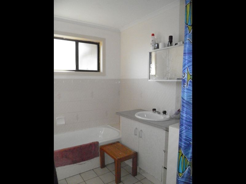 2 Chauvel Court, Boyne Island QLD 4680