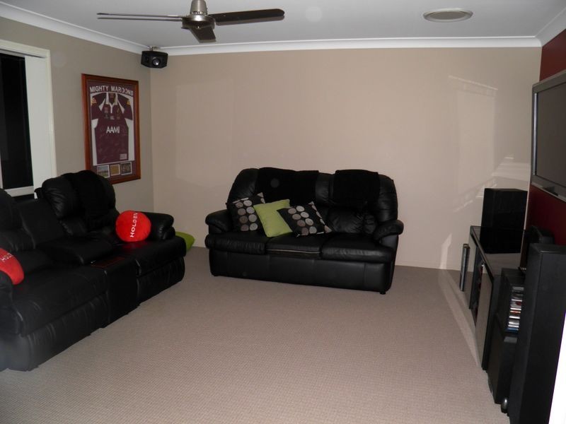 3 Karumba Court, Tannum Sands QLD 4680