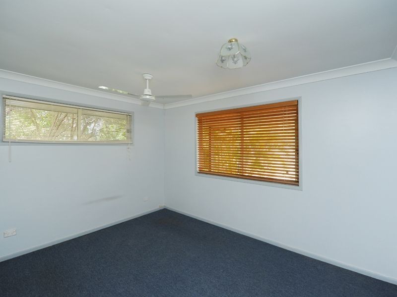 2 Eugenia Street, Boyne Island QLD 4680