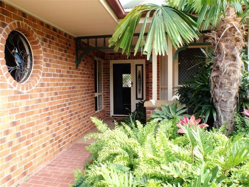 4 Deborah Street, Gladstone QLD 4680