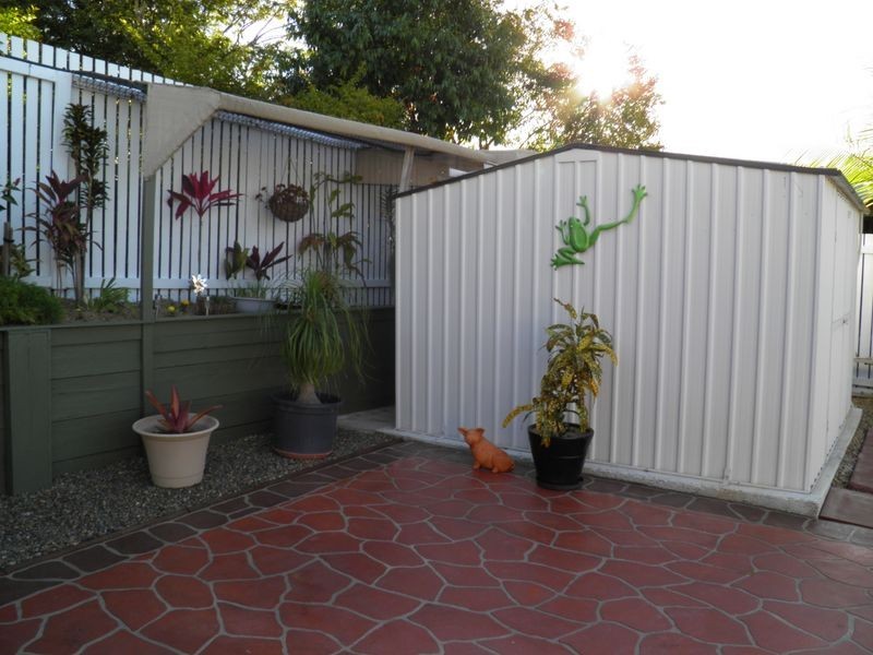 12 Brin Street, Boyne Island QLD 4680