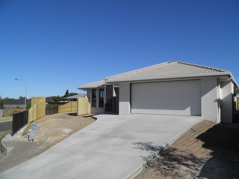 11 Surita Court, Boyne Island QLD 4680