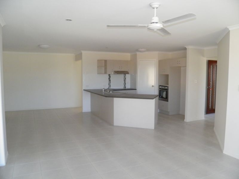 11 Surita Court, Boyne Island QLD 4680