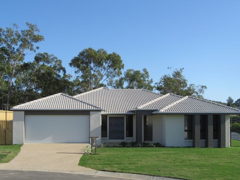 2 Bessie Court, Boyne Island QLD 4680