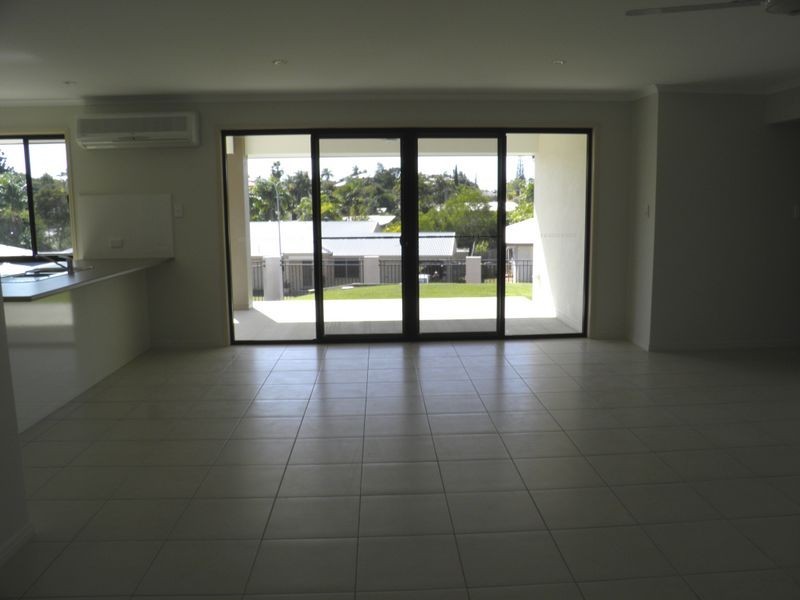 2 Bessie Court, Boyne Island QLD 4680
