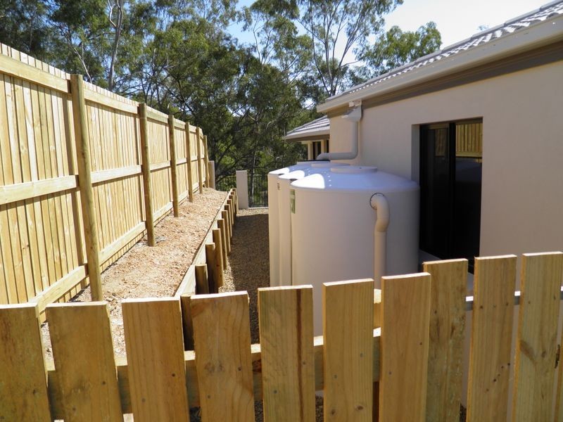 2 Bessie Court, Boyne Island QLD 4680
