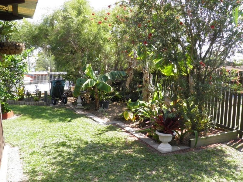2/22 Madigan Street, Tannum Sands QLD 4680