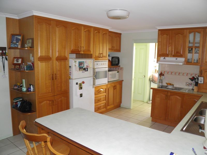 11 Cambridge Court, Tannum Sands QLD 4680