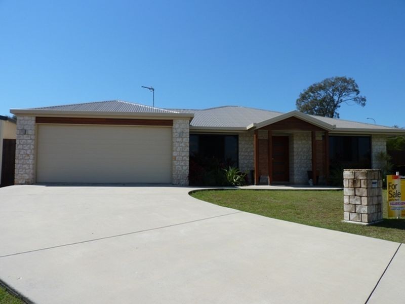 37 Longreach Court, Tannum Sands QLD 4680