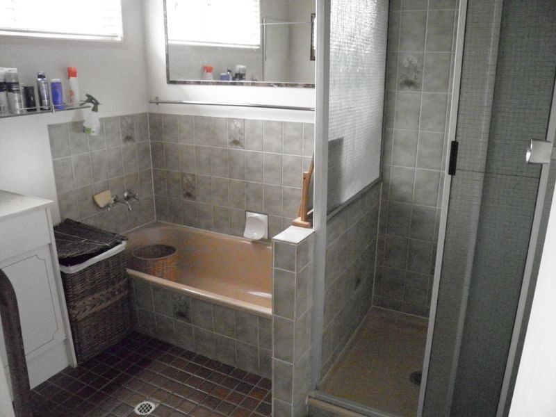 21 Sayre Crescent, Boyne Island QLD 4680