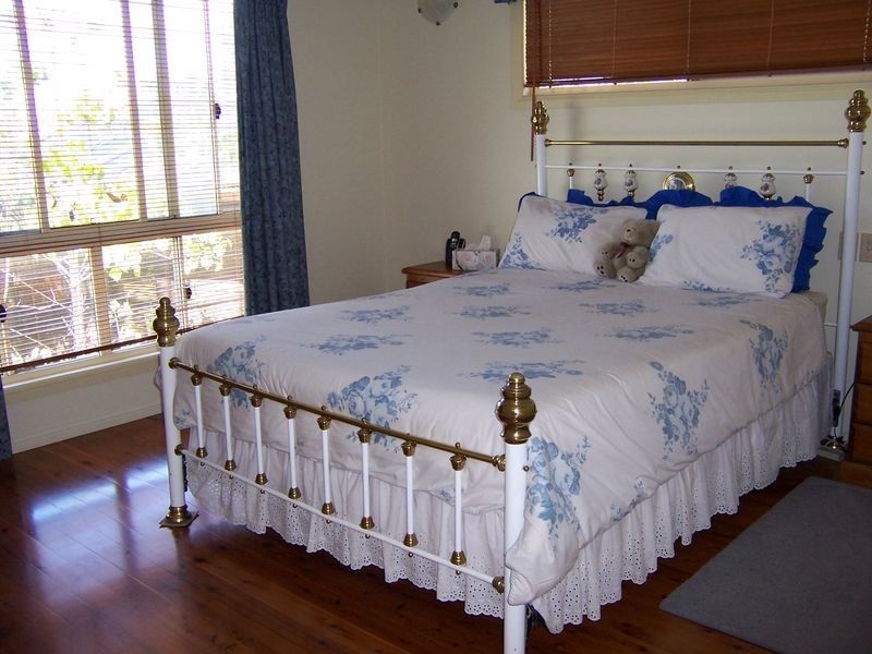 1 Tasman Court, Boyne Island QLD 4680