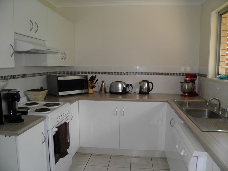 18 Hampton Drive, Tannum Sands QLD 4680