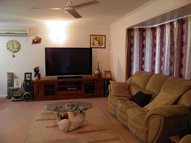 5 Kirrang Place, Boyne Island QLD 4680